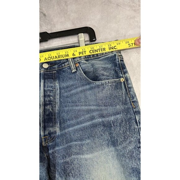 levis 501 stonewash Blue Jeans Button Fly Men’s Size 38x34 - Picture 8 of 16